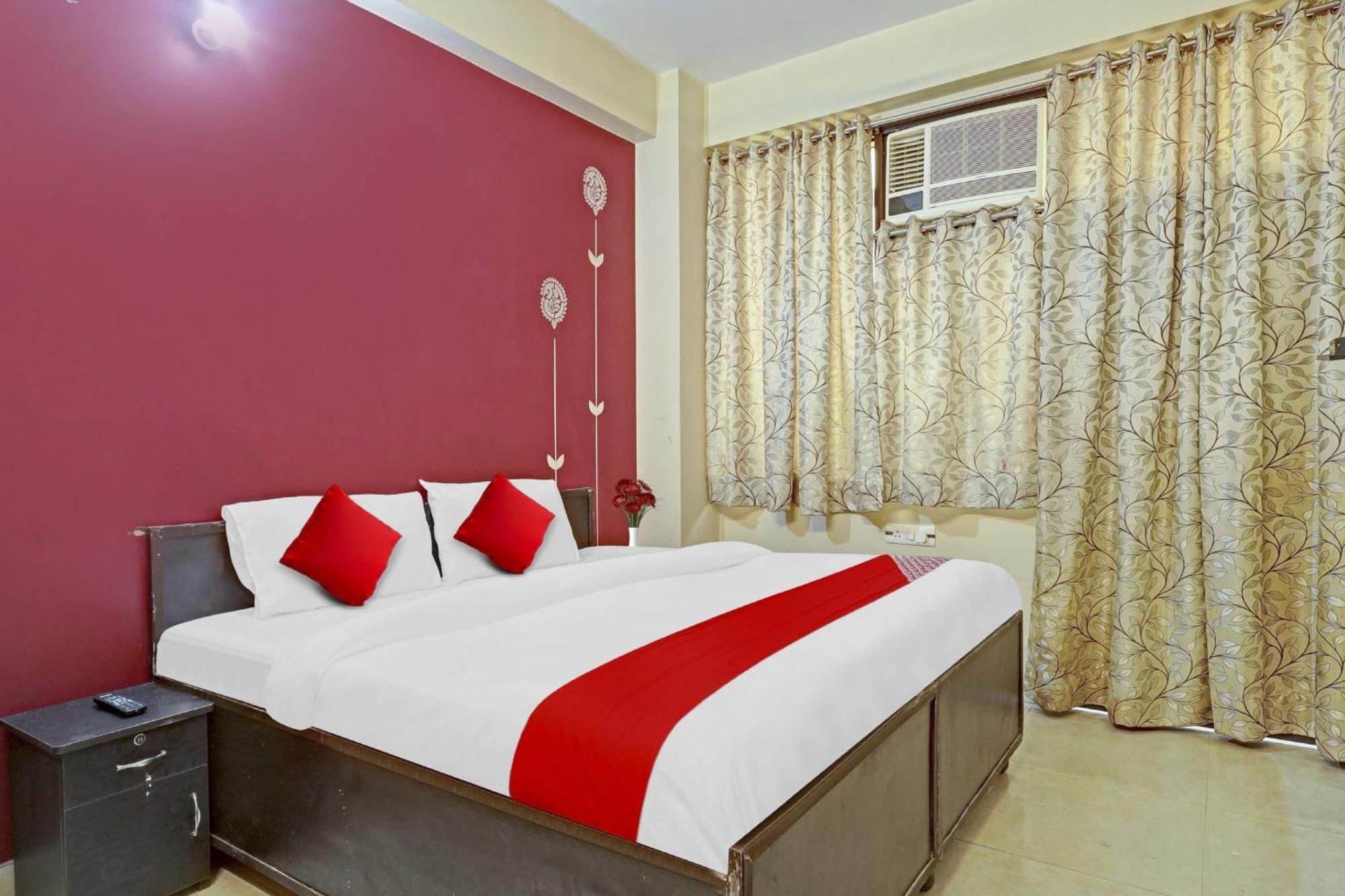 Hotel O A.K Palace Új-Delhi Kültér fotó